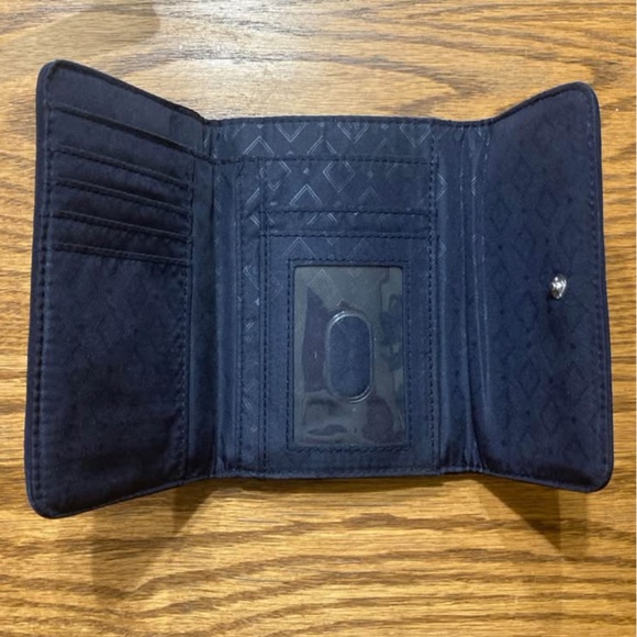 Vera Bradley Navy Quilted With Zippered Coin Tri-Fold Wallet RFID Blocking - Picture 4 of 5
